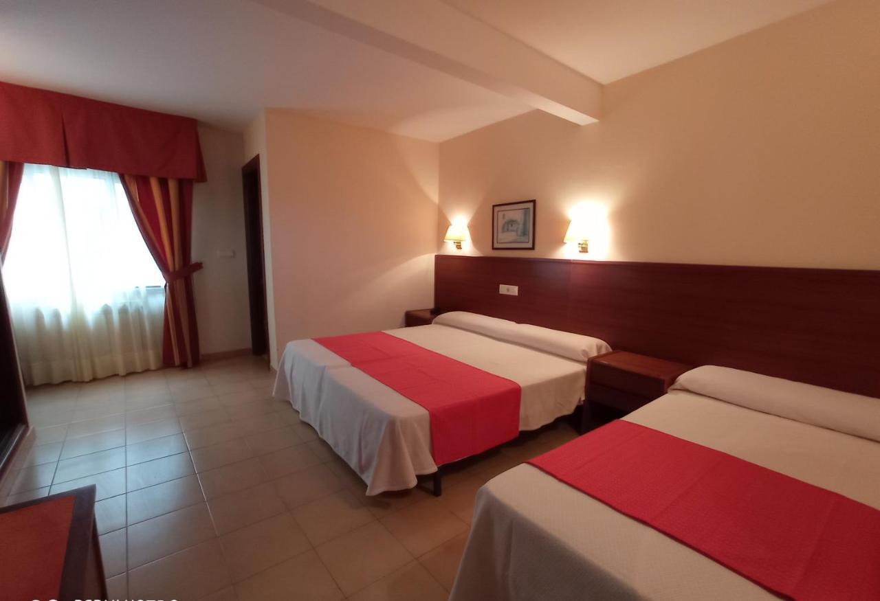 Hotel Siroco Portonovo Kültér fotó